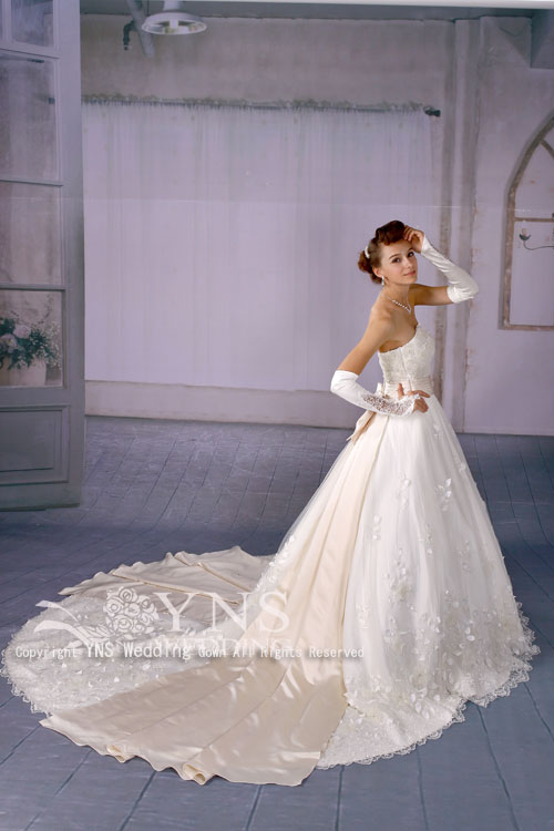 S-ZQ-D2020]ウエディングドレス LaVenie Collection|ウェディング