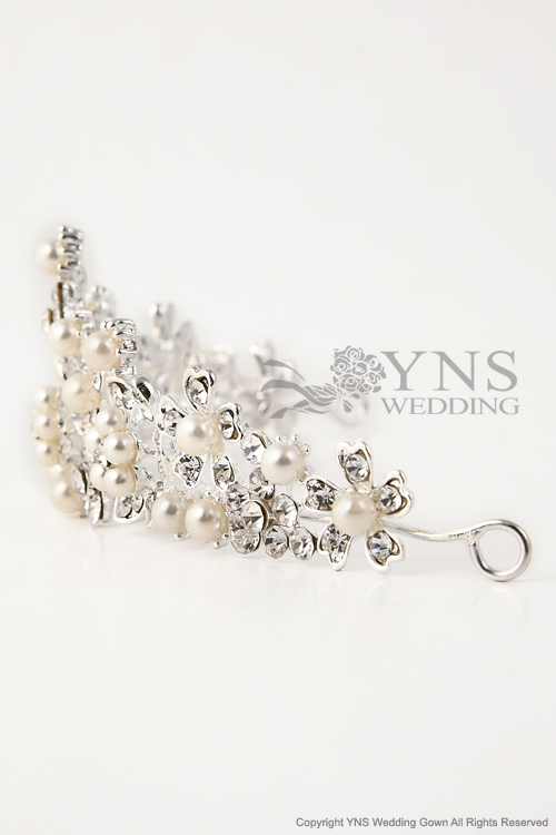 TI-012｜ヘッドアクセサリー｜ウェディングドレスのYNS WEDDING