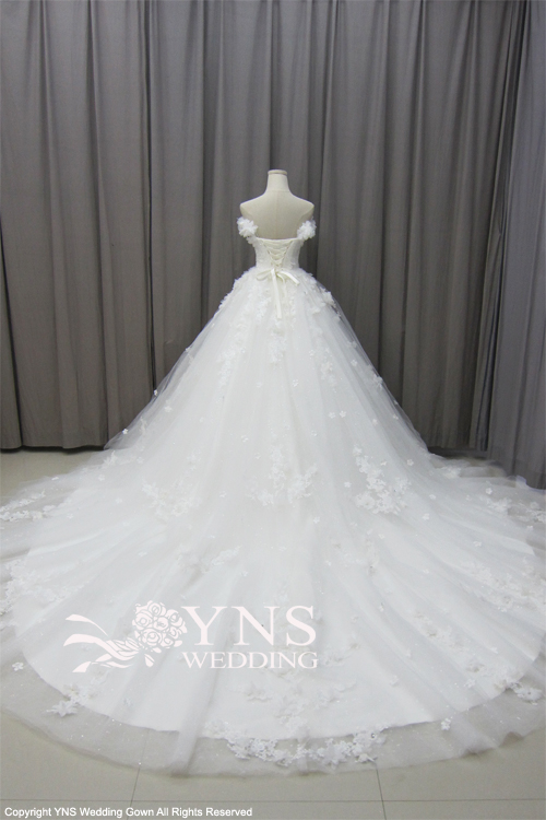 SR21303｜LaVenie Collection ウェディングドレス｜ウェディングドレスのYNS WEDDING