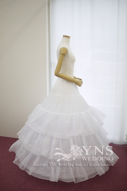 PAN005｜パニエ｜ウェディングドレスのYNS WEDDING
