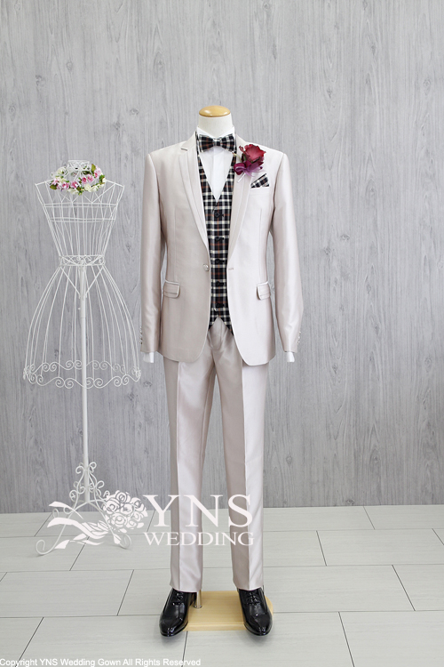 BY-PH1695｜タキシード｜ウェディングドレスのYNS WEDDING